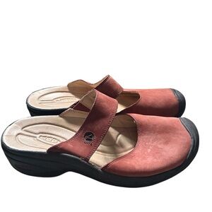 Keen Financia Sandals Womans Sz 9.5 Brown/Red‎